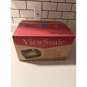 ViewSonic PJD5122 DLP Projector pristine condition Powers On